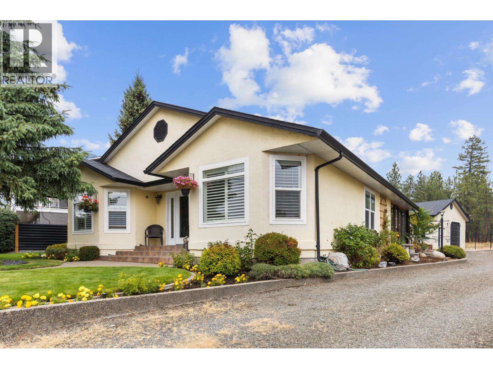 4188 6 Avenue, Peachland