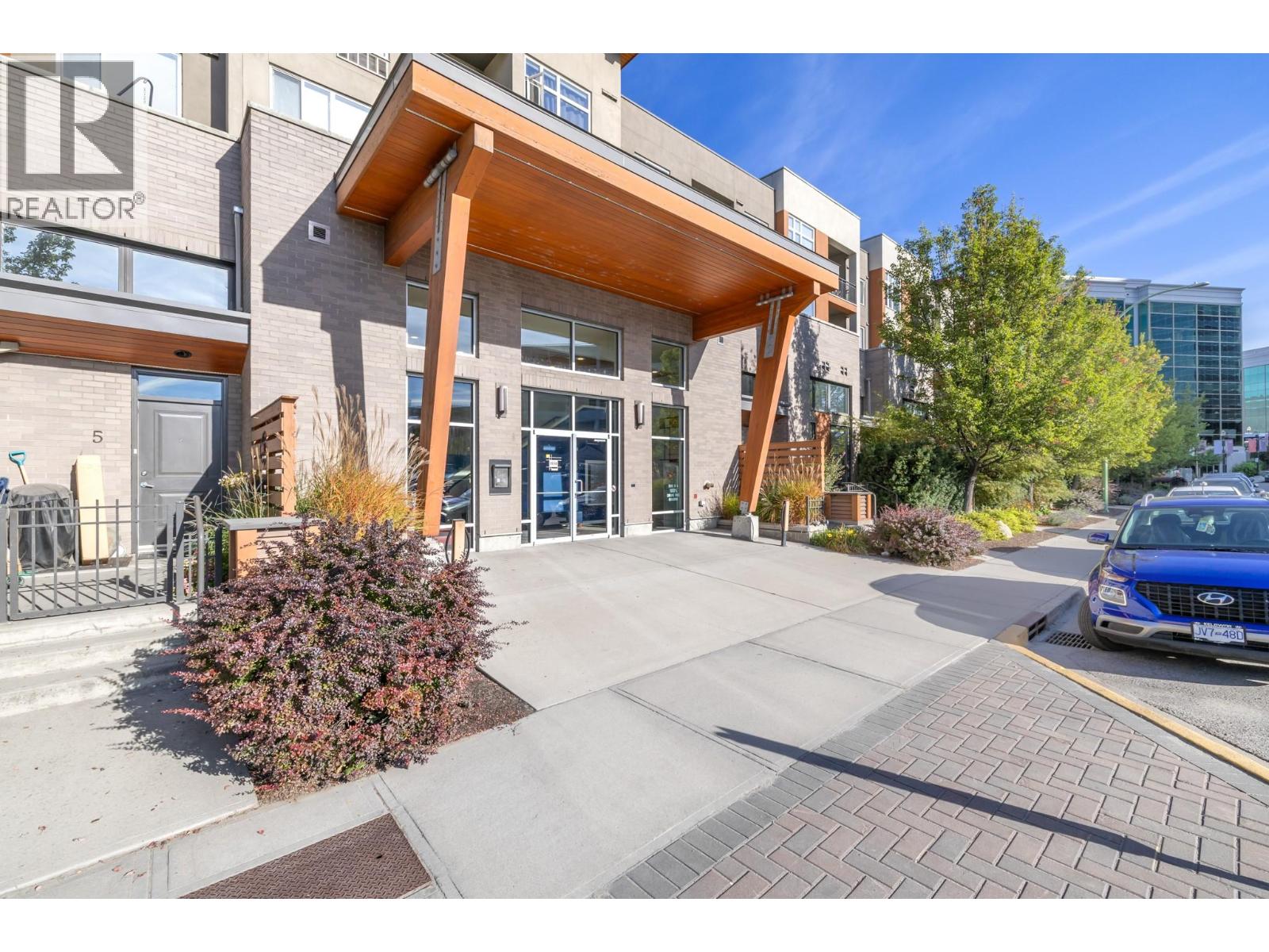 #406-1550 Dickson Avenue, Kelowna